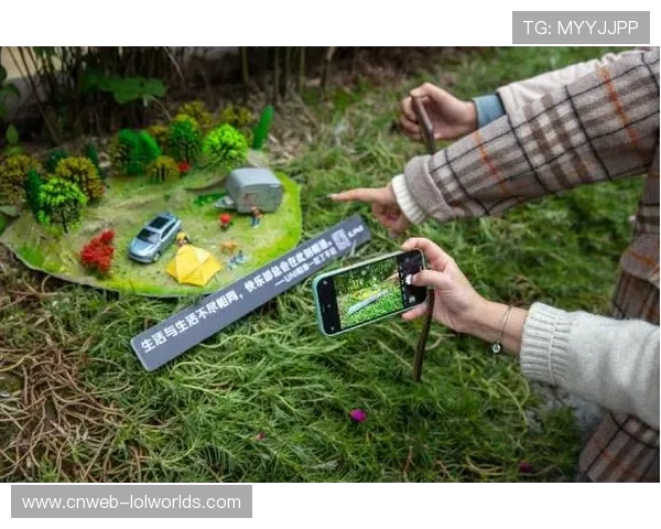 微缩景观与AR技术结合展示赛事全貌，便于宏观掌控